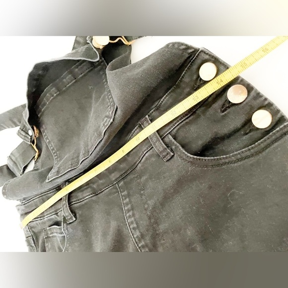 Revolve WeWoreWhat High Rise Skinny Overalls in Black Size M Stretch Gold Button - Picture 9 of 10